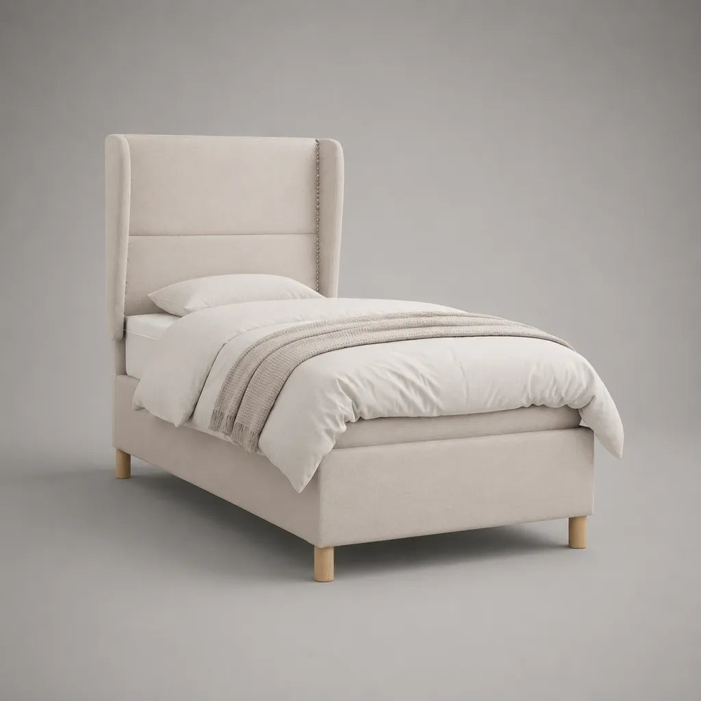 Lit simple rembourré en tissu crème 90 × 200 cm avec tête de lit haute